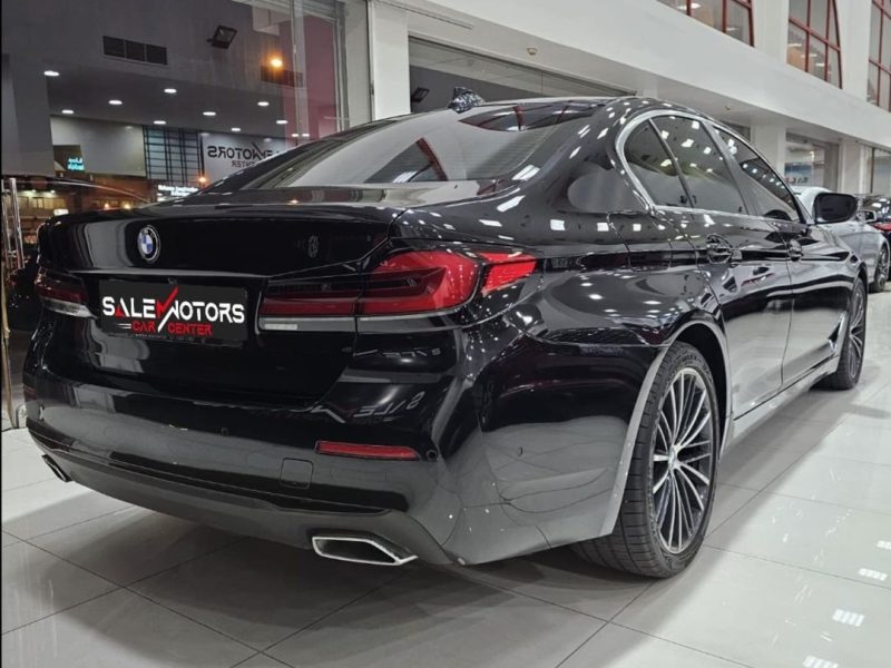 BMW 520i