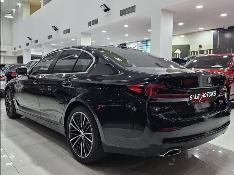 BMW 520i