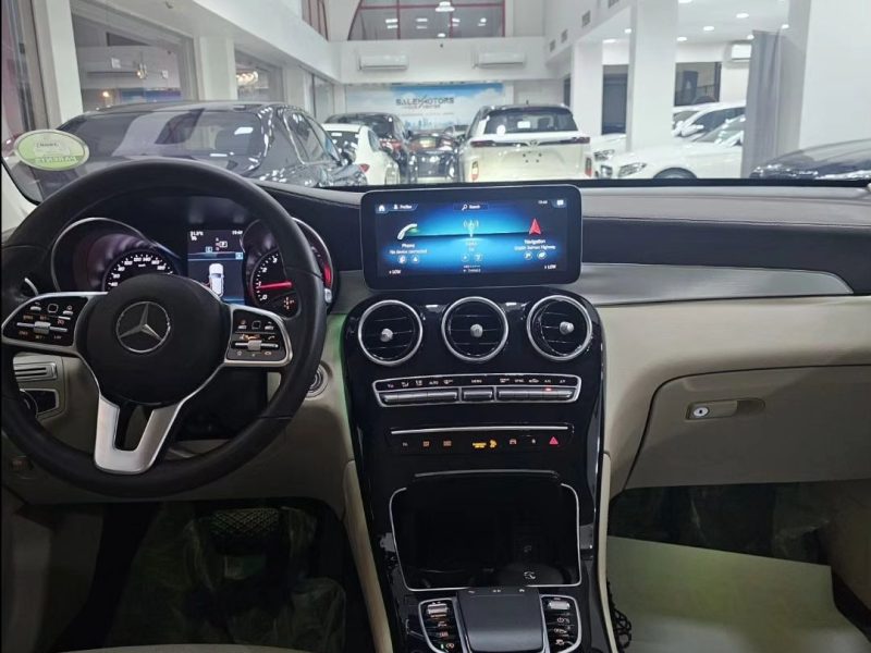 Mercedes-Benz GLC 200