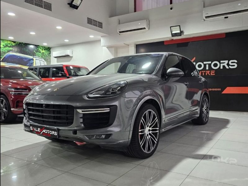 Porsche Cayenne GTS