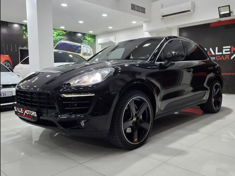 Porsche Macan S